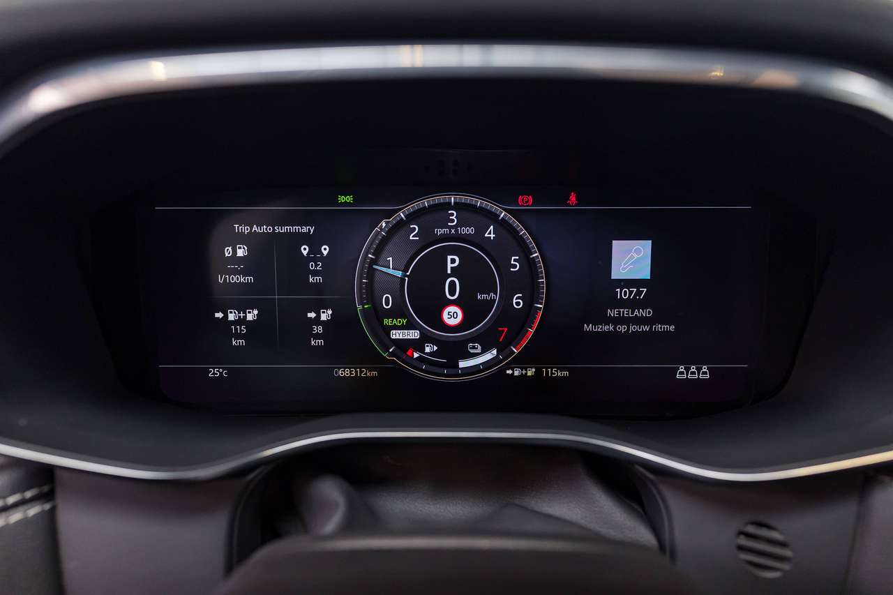 Jaguar F-Pace P400e R-DYNAMICS S|PHEV|PANO|ZETELVERW.(v/a)|KEYLESS|MERIDIAN SOUND SYSTEM|360°|ACC|LA|BLIND SPOT| — foto 25 van 25