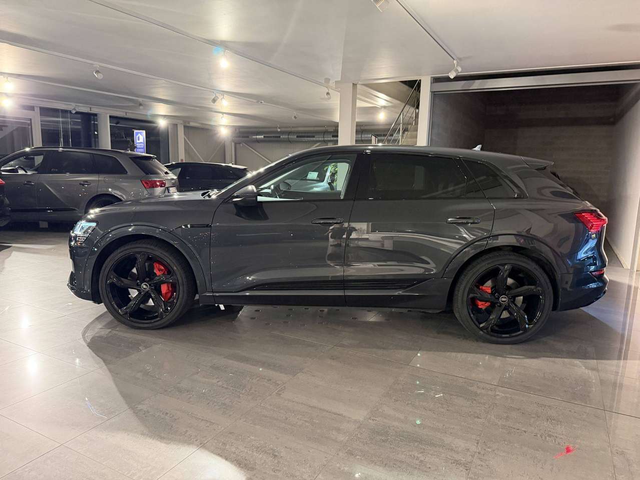 Audi Q8 e-tron SOLD BIJ GARAGE VRIENS YVES BV!!!! — foto 17 van 23