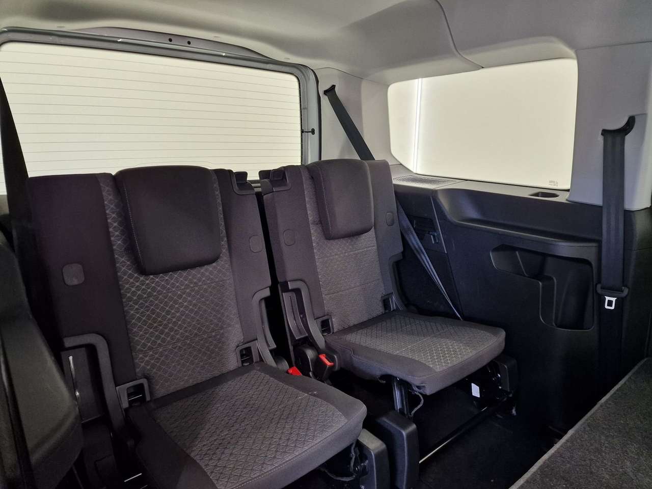 Ford Tourneo Connect GRAND BENZINE AUTOMAAT-7 ZIT +3 JAAR WAARBORG — foto 6 van 14