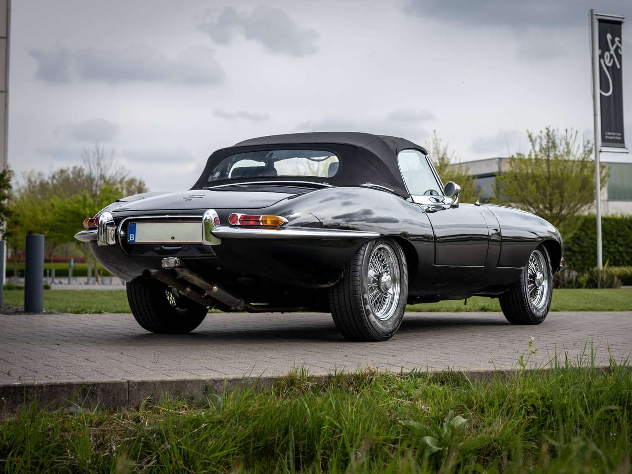Jaguar E-Type 4.2 cabrio 5 speed — foto 7 van 25