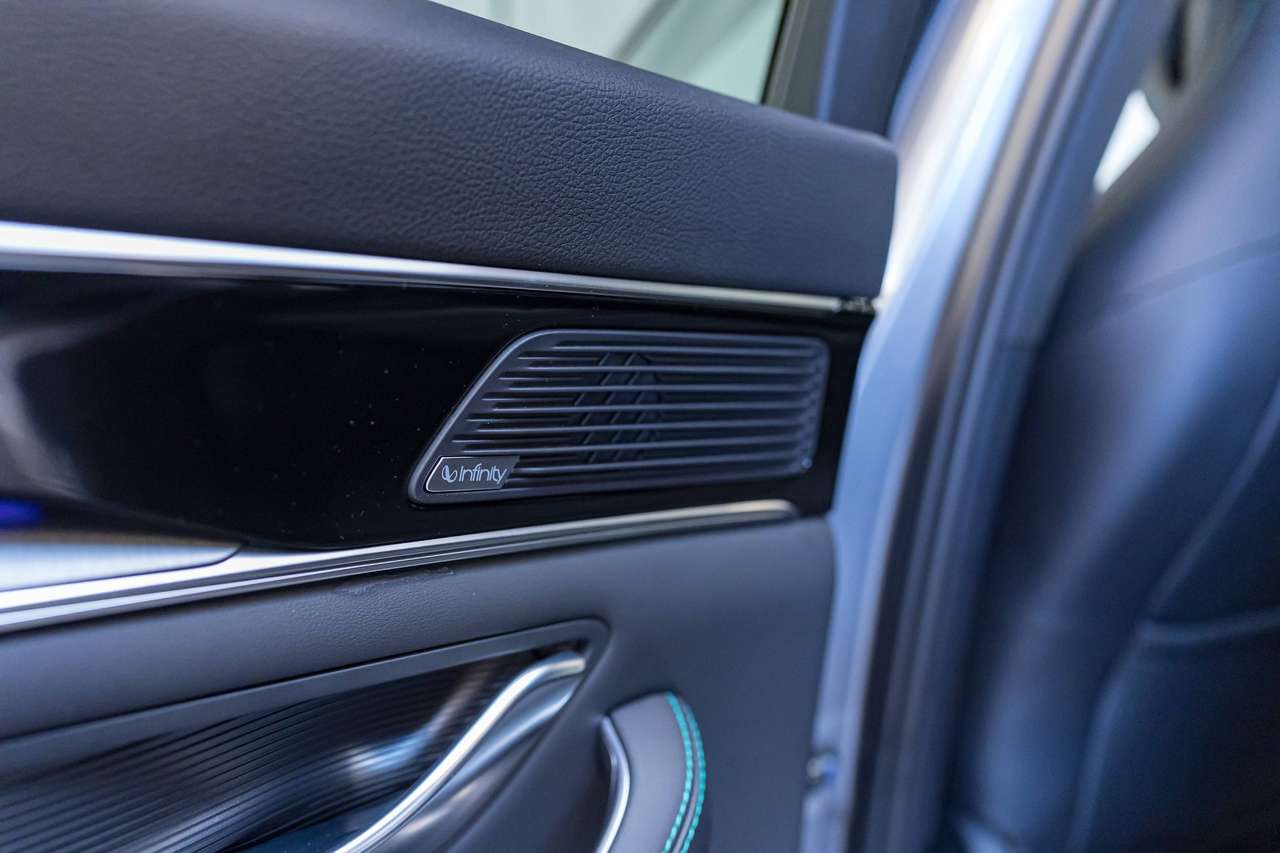 BYD Seal U ONMIDDELIJK LEVERBAAR! | COMFORT | LONG RANGE |128KM BEREIK | pHEV | PANO | ACC | LA | — foto 15 van 25
