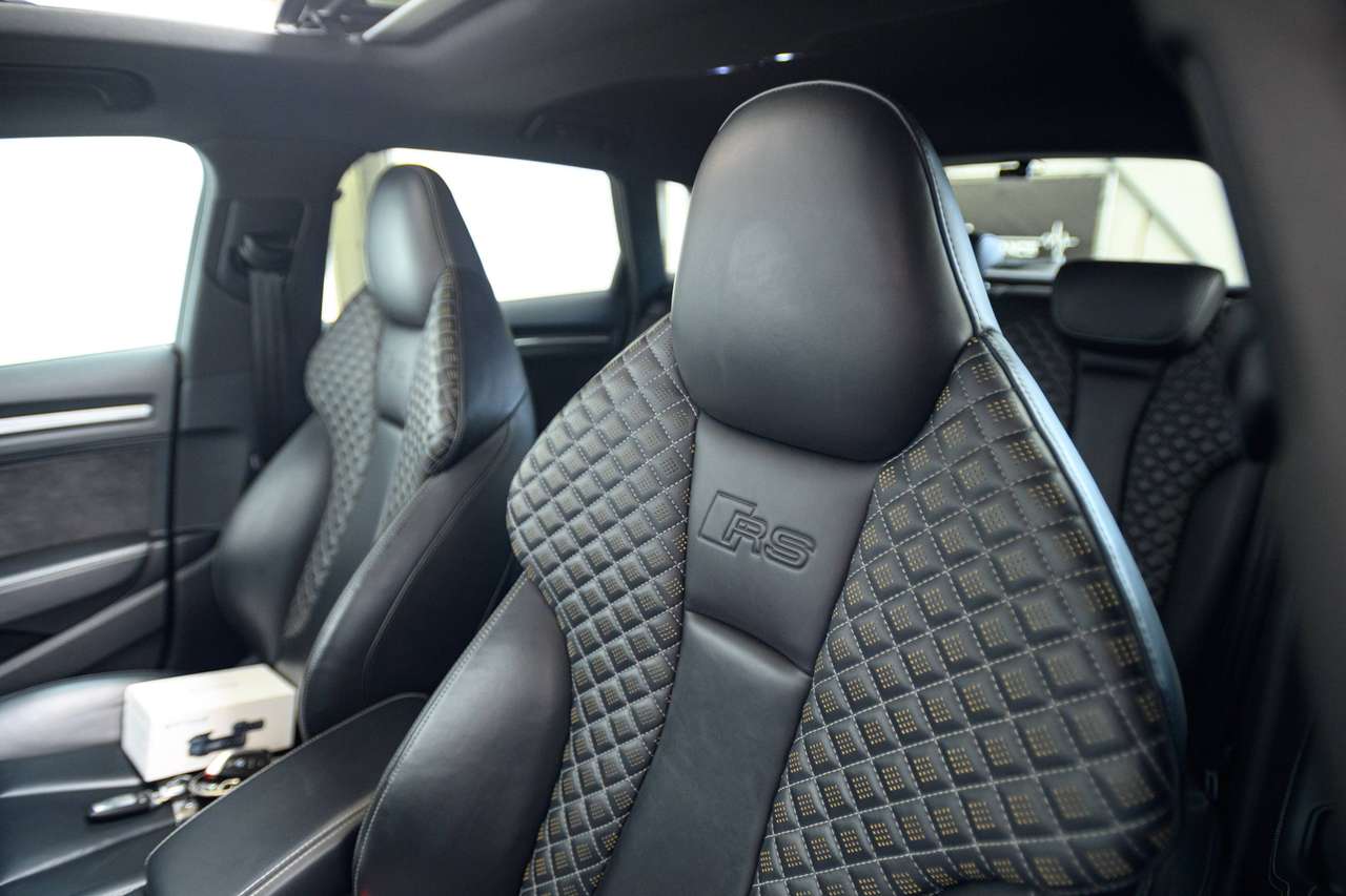 Audi RS3 Sportback 2.5 TFSI | GARANTIE | PANO | KUIPSTOELEN — foto 25 van 25