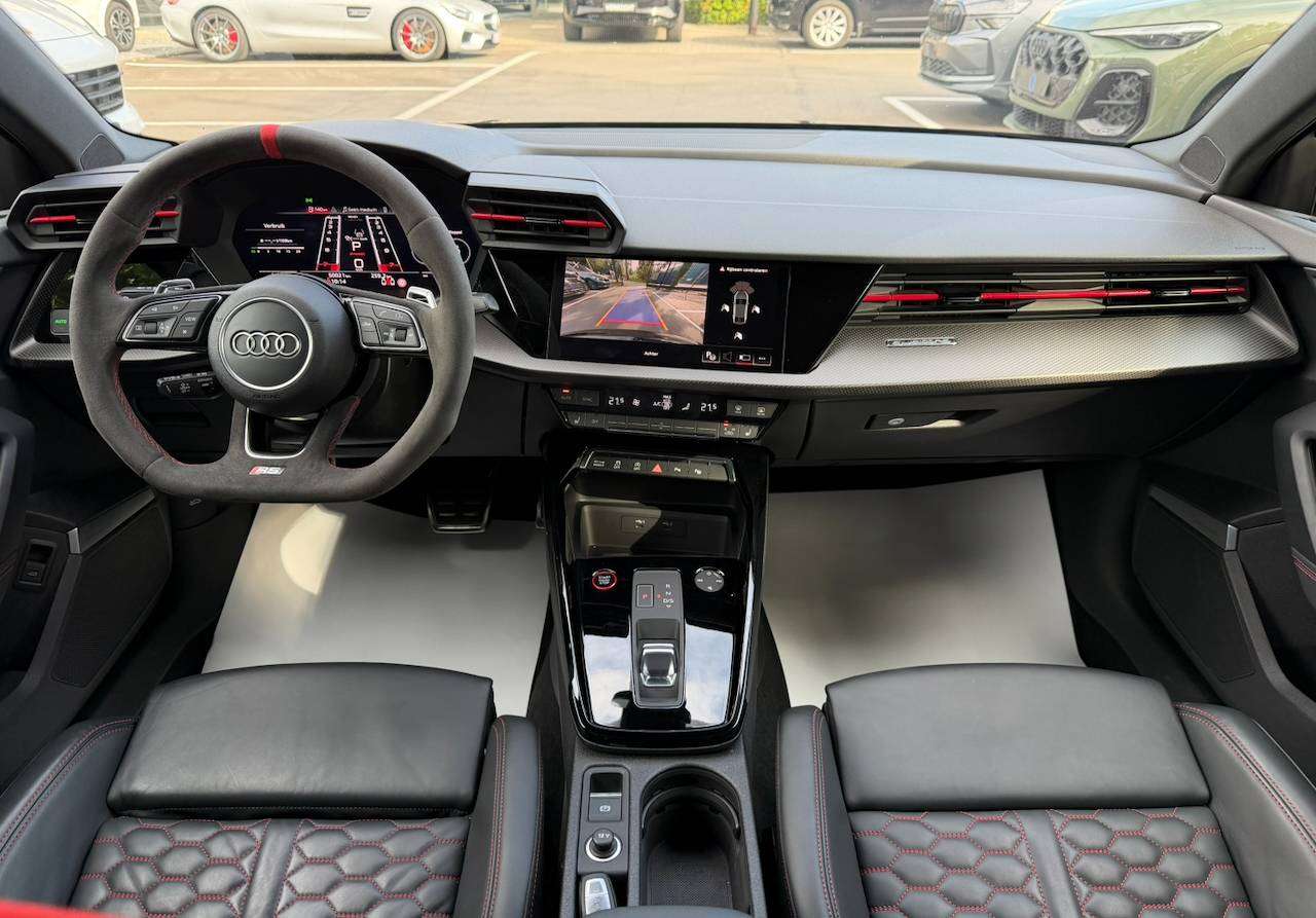Audi RS3 SEDAN B&O CAMERA QUATTRO INT — foto 9 van 20