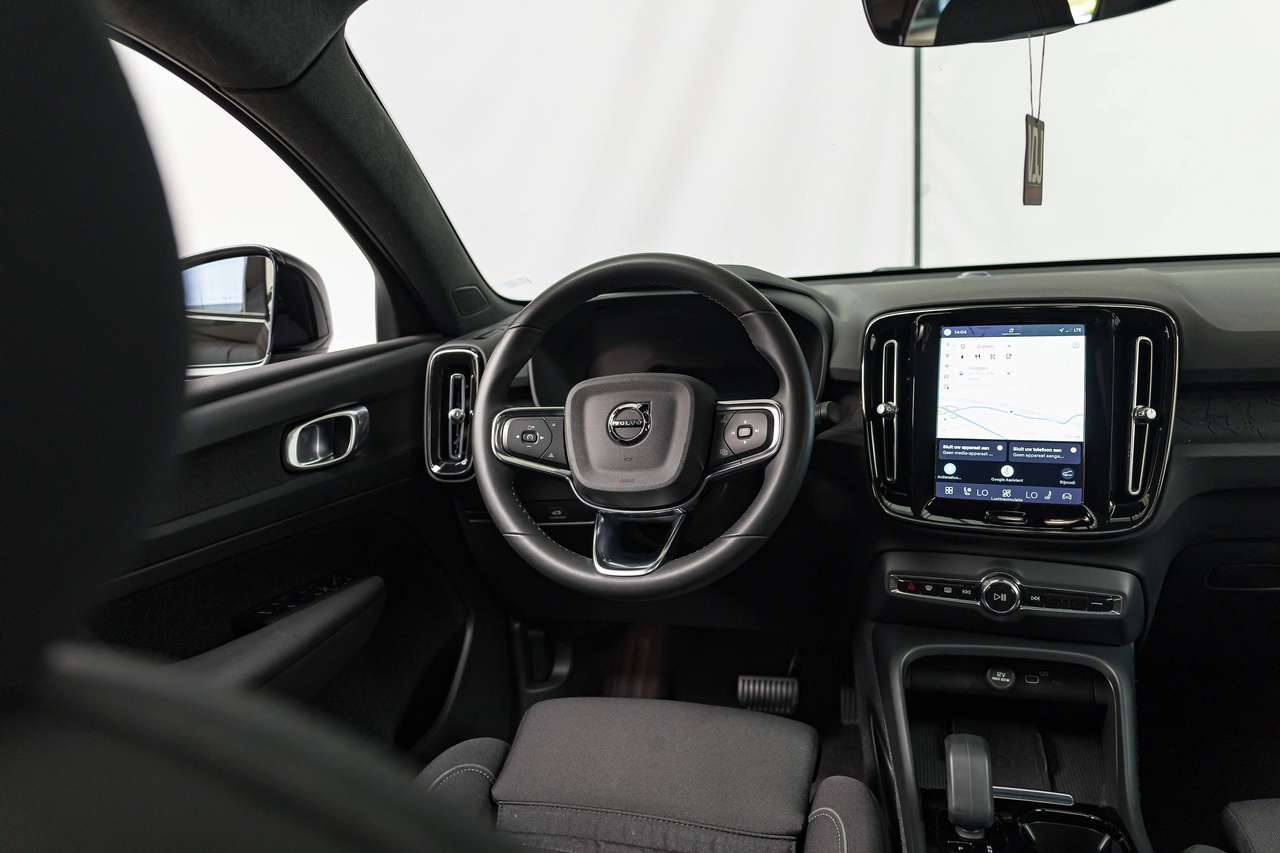 Volvo C40 C40 69 kWh RECHARGE CORE|GARANTIE|ZETELVERW.|HIGH PERF. AUDIO|BLUETOOTH|ACC|LA|CAMERA| — foto 16 van 25