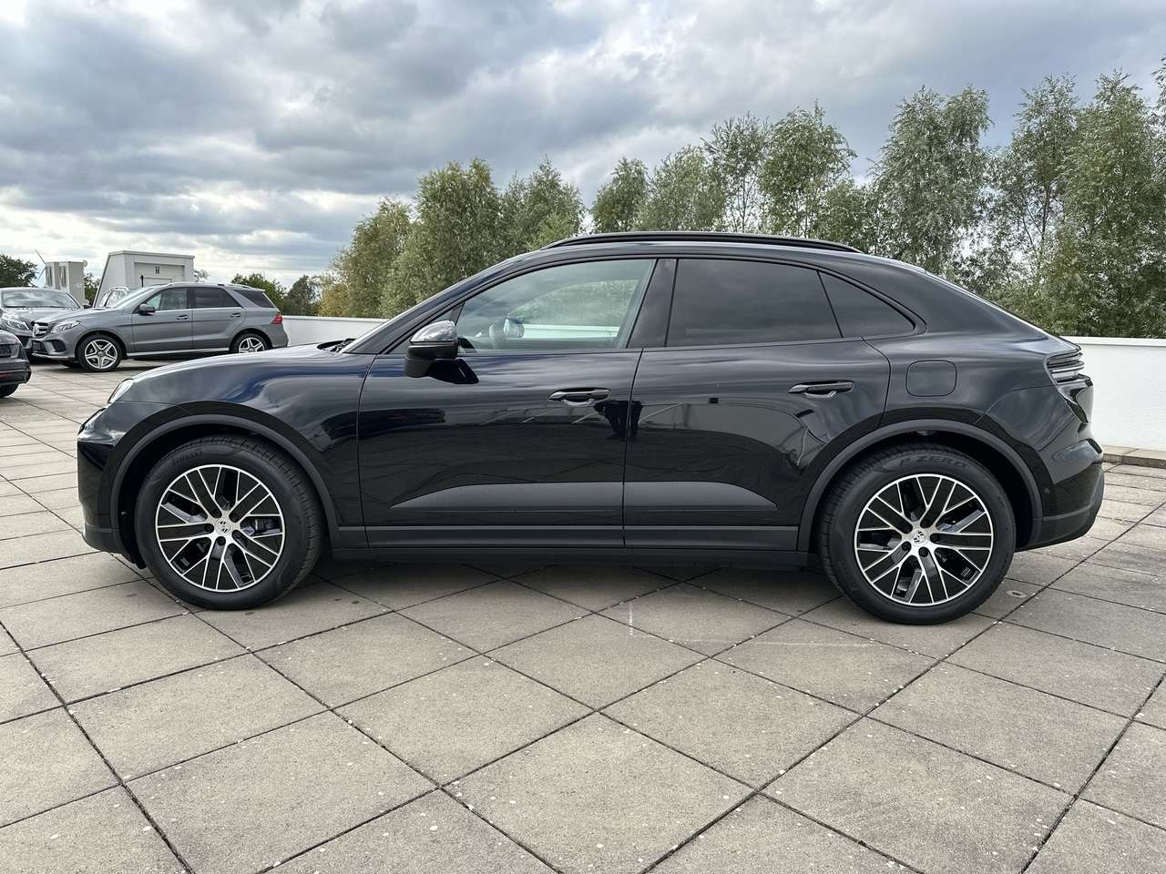 Porsche Macan 4ELEK/LUCHTVER/20"/TREKH/BOSE/LEDERPAKKET — foto 6 van 18