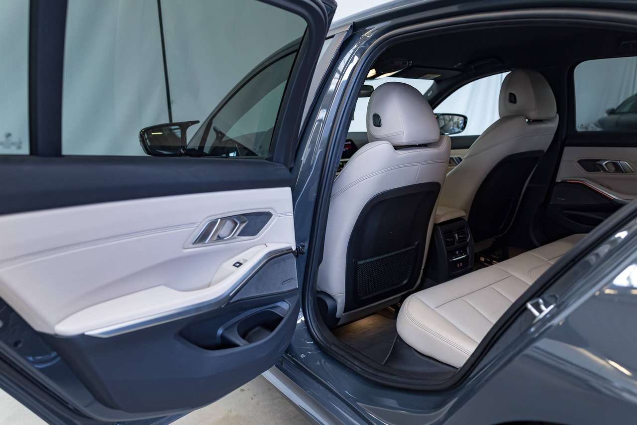 BMW 340 M340i|X-DRIVE|HEAD-UP|HARMAN-KARDON|KEYLESS|SFEERVERL.|ZETELVERW.|CC|LA|GARANTIE| — foto 16 van 25