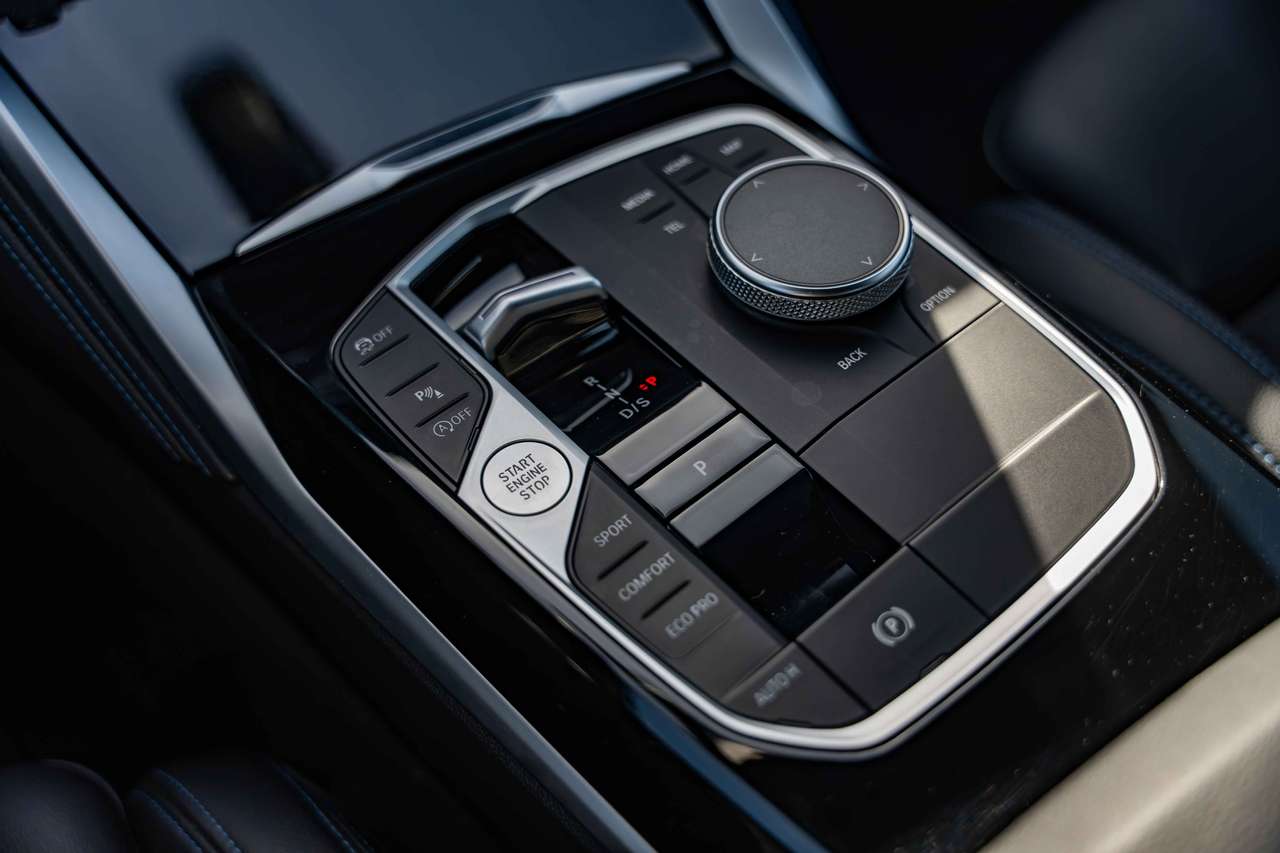BMW 218 (2023) — foto 24