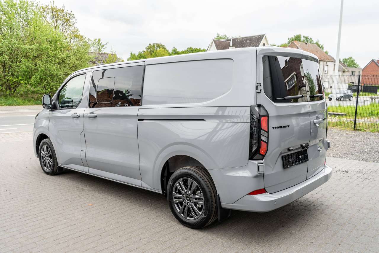 Ford Transit Custom 2.0TDCi Limited L2 5pl. - 5j Warranty - 40.400ex — foto 8 van 18