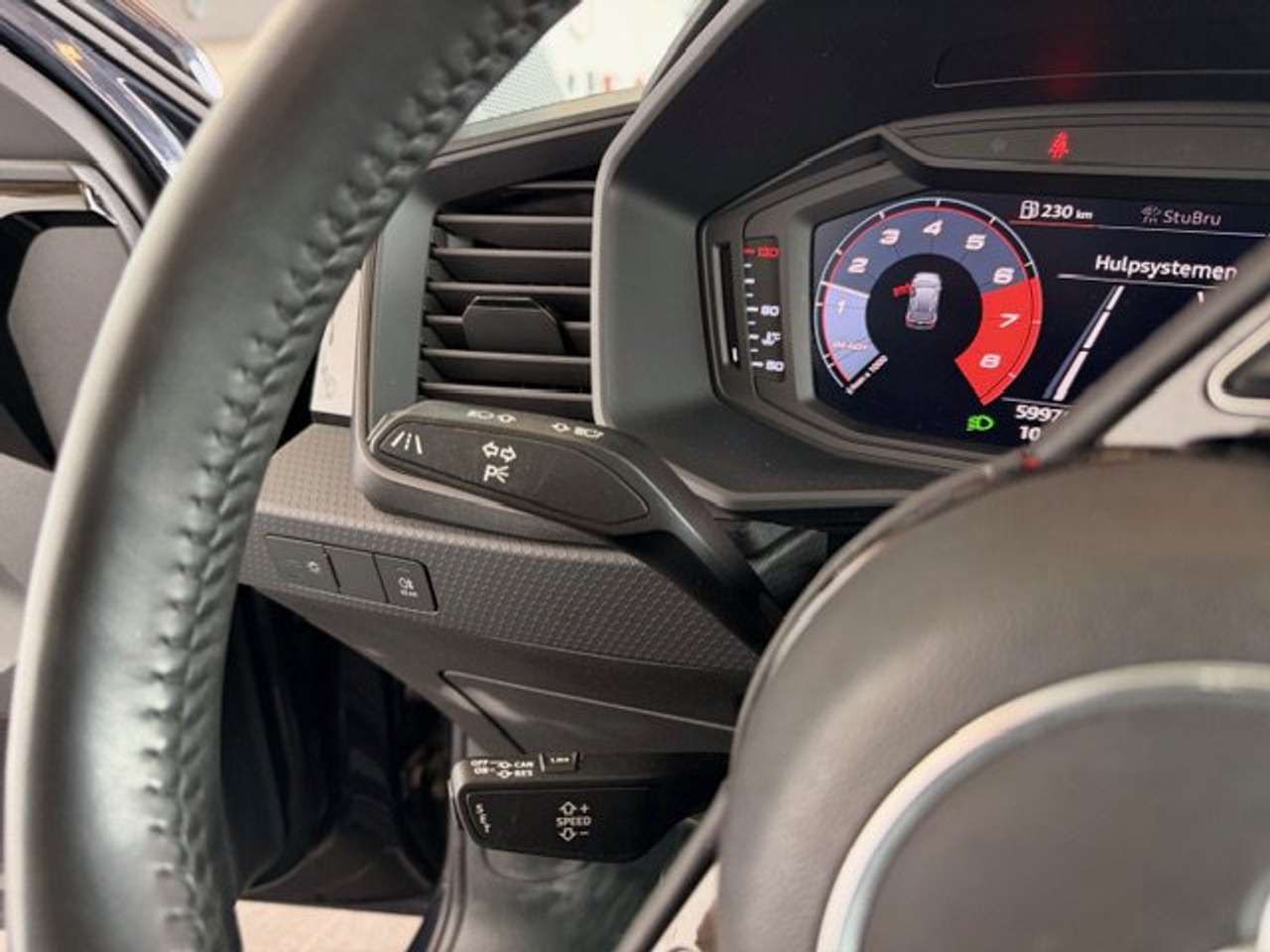 Audi A1 25 TFSI BENZINE SLECHTS 59000KM!!!! — foto 17 van 19