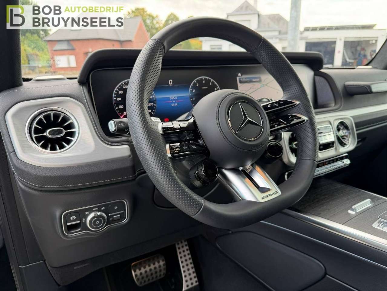 Mercedes-Benz G 63 AMG Nightpakket Plus – Schuifdak – Standverwarming – Trekhaak – 360° – Distronic — foto 19 van 25