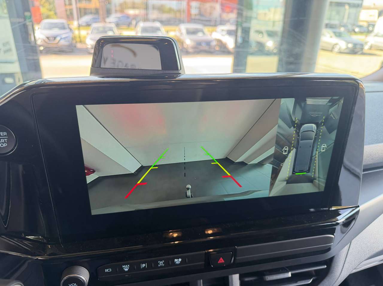 Ford Transit Custom MULTI-USE L2 SPORT PHEV 5 ZIT NIEUW OKM 45400+BTW — foto 15 van 21