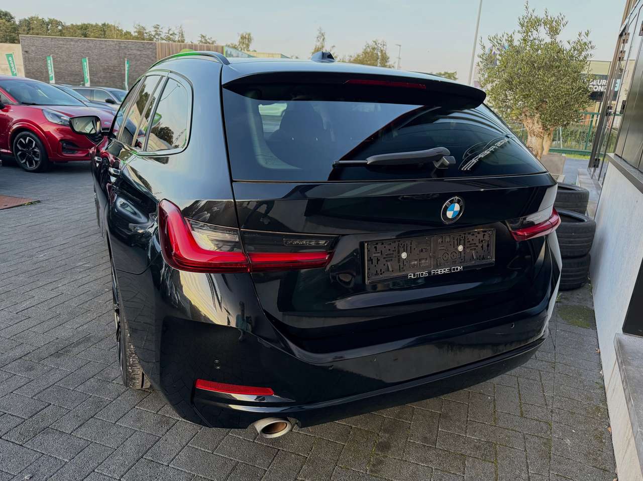BMW 318 iA Break Sport Panorama Sport seats Led M-Alu 72000km — foto 6 van 19