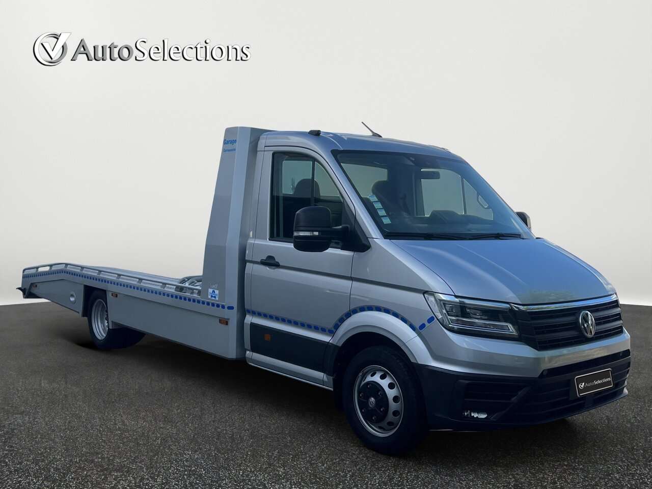 Volkswagen Crafter Automaat/Led/Luchtvering/5500kg/Winch/Trekhaak ... — foto 3 van 15