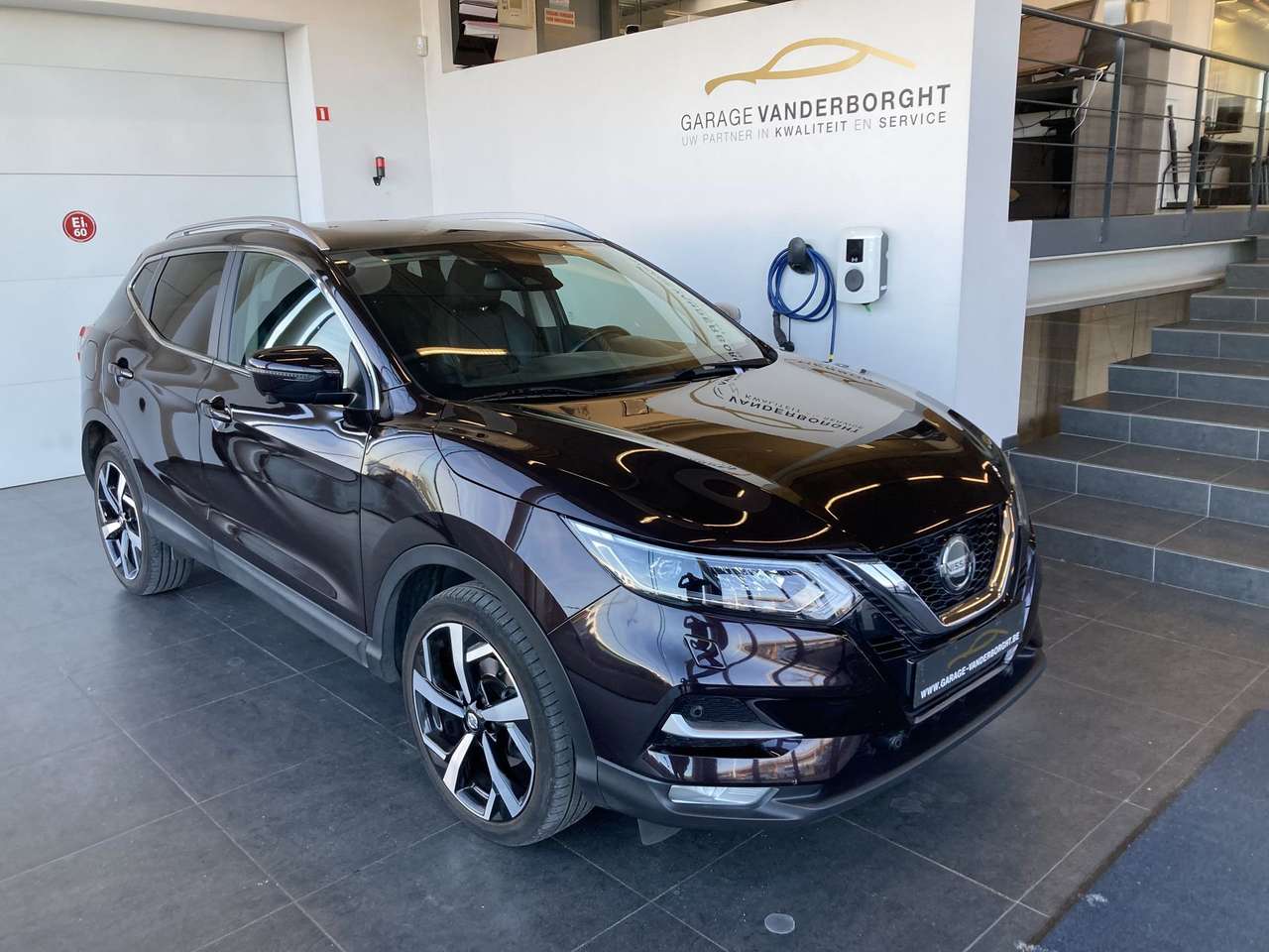 Nissan Qashqai BENZINE AUTOMAAT PANORAMISCH DAK LEDER