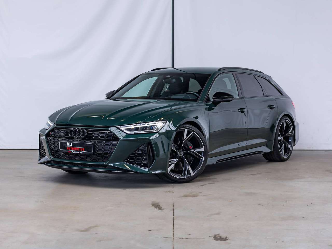 Audi RS6 GARANTIE|CARBON|ALCANTARA|KEYLESS|ZETELVERW.|SFEERVERL.|HEAD-UP|LUCHTVERING|ACC|LA|