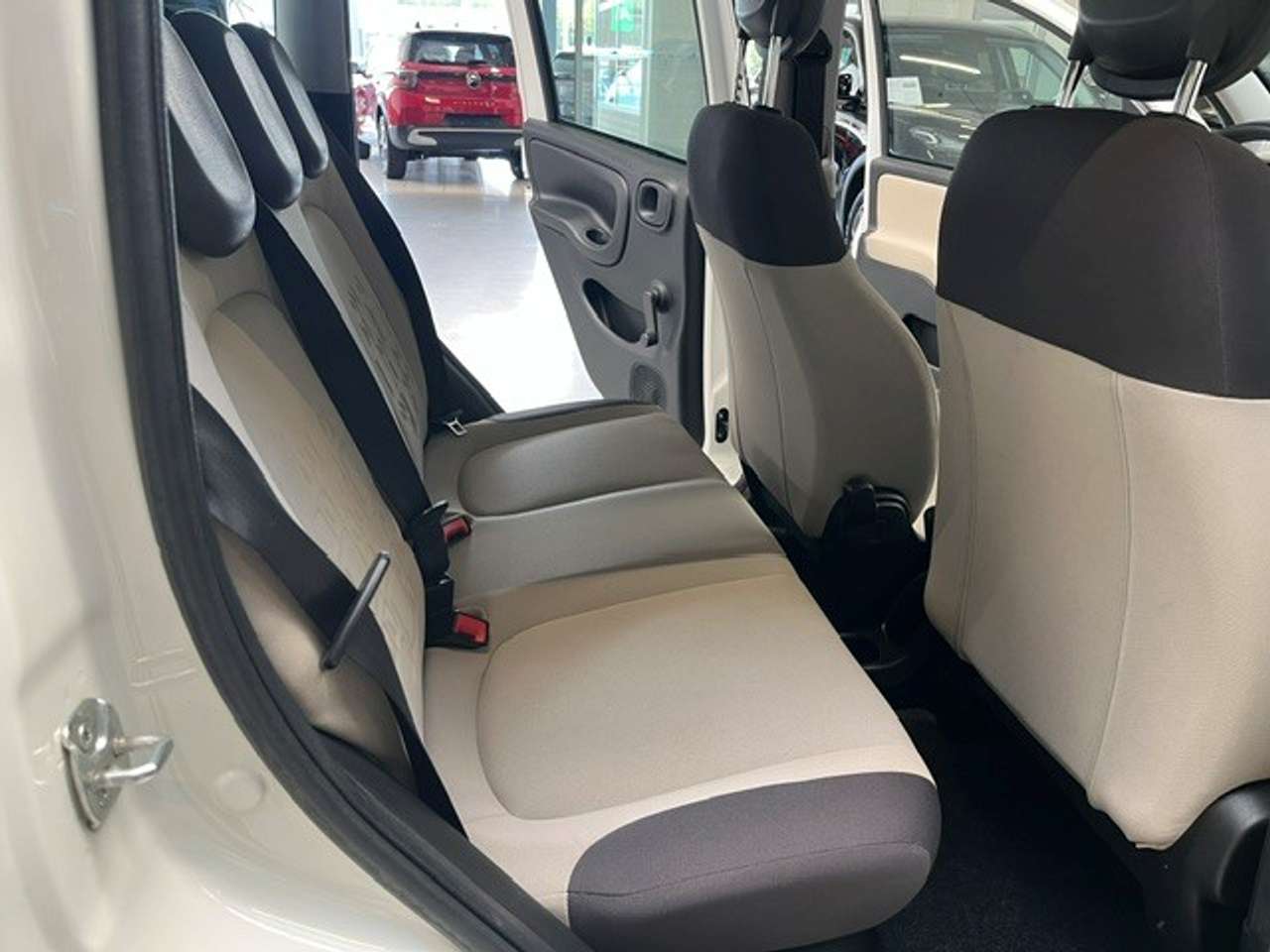 Fiat Panda Panda Benzine/ CNG 0.9 T TwinAir Easy Airco — foto 12 van 13