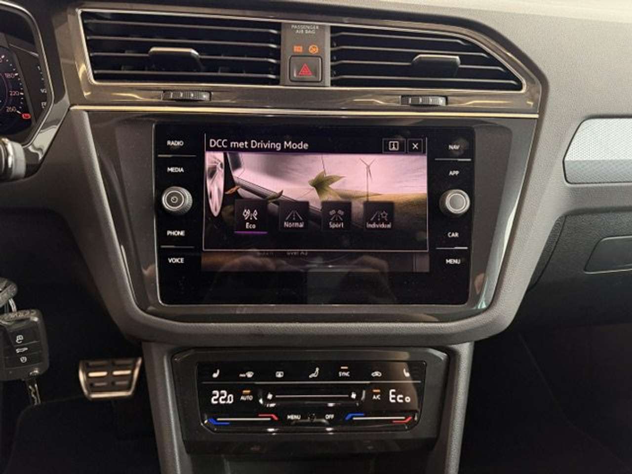 Volkswagen Tiguan LIFE ACTIVE PLUG-IN HYBRIDE AUTOMAAT  46000KM!!!! — foto 13 van 23