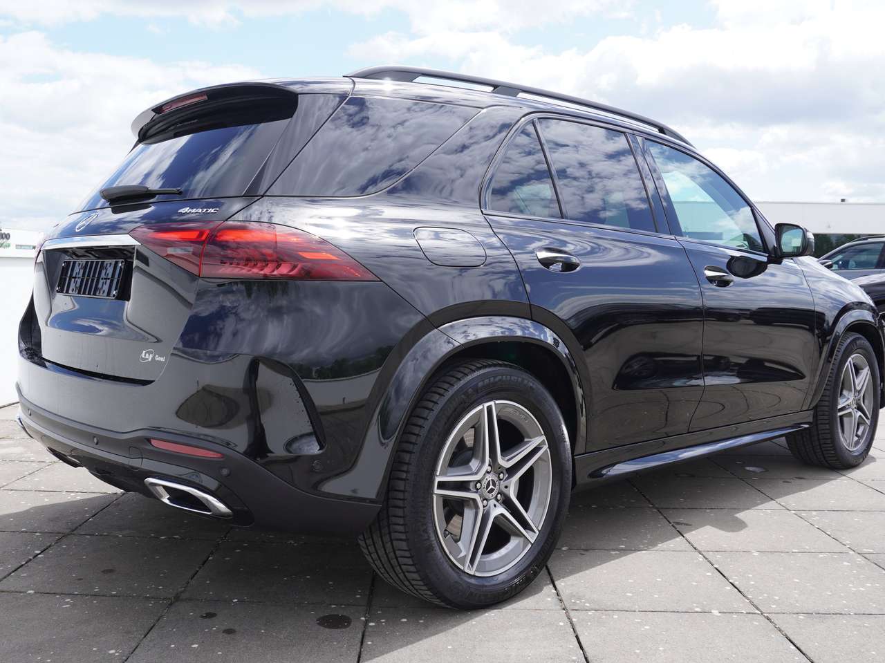 Mercedes-Benz GLE 400 e 4M F/AMG/RIJASSIST/PANODAK/AIRMATIC/TREKH/BURMES — foto 3 van 17