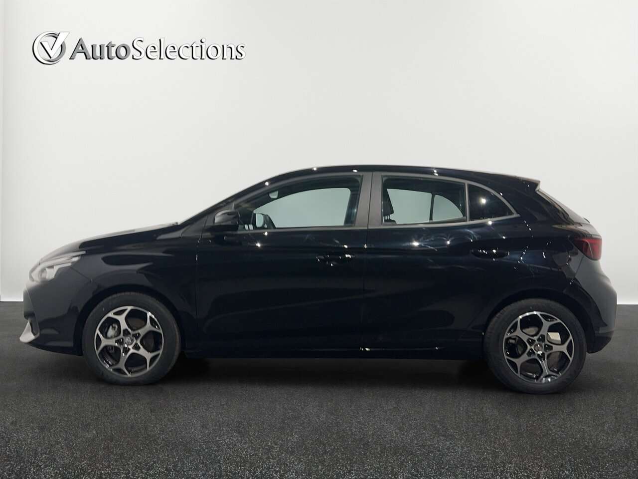 MG MG3 1.5 Luxe/Camera/Led/Navi/Carplay — foto 3 van 18
