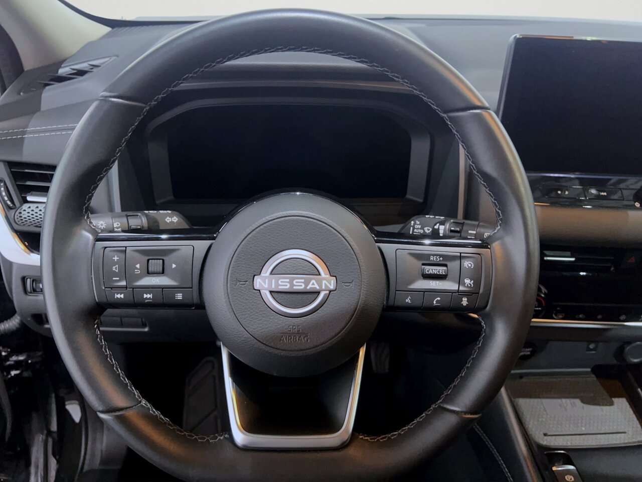 Nissan Qashqai E-Power Tekna/360Camera/Panodak — foto 20 van 25