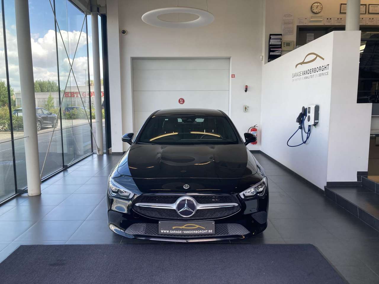 Mercedes-Benz CLA 250 250e PLUG-IN HYBRID AUTOMAAT 45000KM !!! — foto 2 van 22