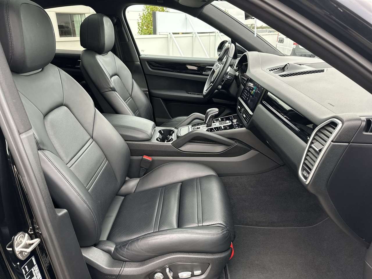 Porsche Cayenne coupé/SPORTDESIGN/TREKH/BOSE/21" TURBO/PASM — foto 12 van 19