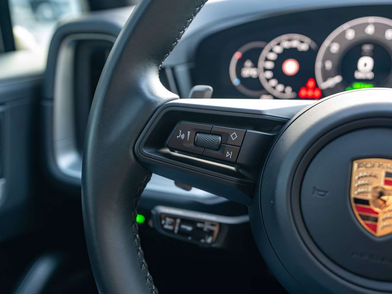 Porsche Cayenne Cayenne E-Hybrid 3.0 Turbo V6 | HUD | Black Pack | Sportuitlaatsysteem | Trekhaak | BTW — foto 8 van 25