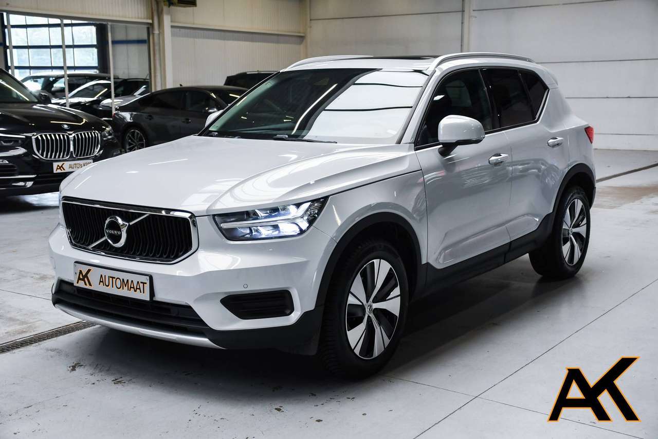Volvo XC40 XC40 1.5 T3 Momentum Pro Geartronic - NAVIGATIE / TREKHAAK / OPEN PANO_DAK / CAMERA / SMARTLINK