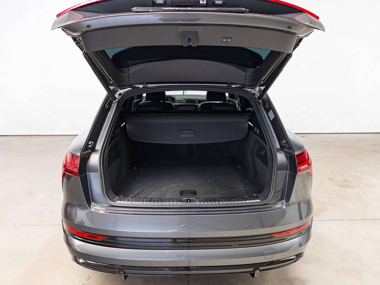 Audi e-tron 95 kWh 55 QUATTRO|2X S-LINE|KEYLESS|SFEERVERL.|ZETELVERW.|ACC|LA|GARANTIE| — foto 15 van 25