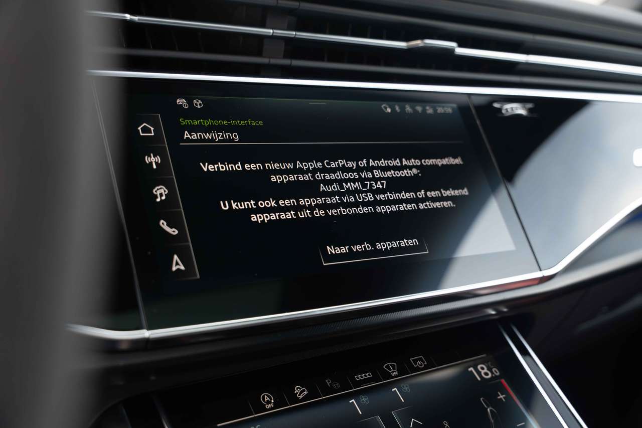 Audi RS Q8 Performance MATRIX/4-WIELSTURING/CERAMIC/PANO/HUD/SOFTCLOSE/B&O — foto 24 van 25