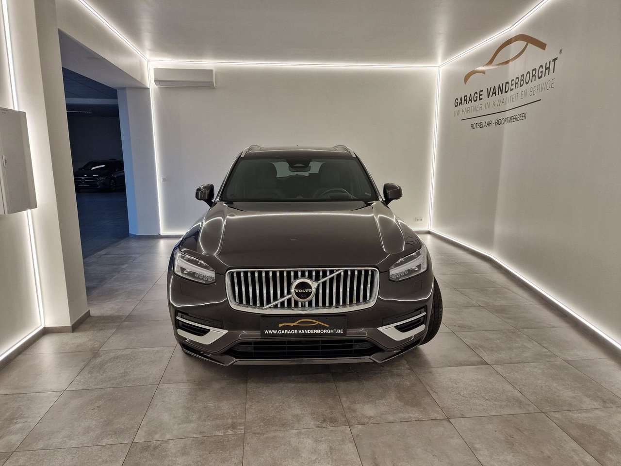 Volvo XC90 ULTIMATE PHEV 7 ZIT-LUCHTVERING-BOWERS & WILKINS — foto 2 van 20