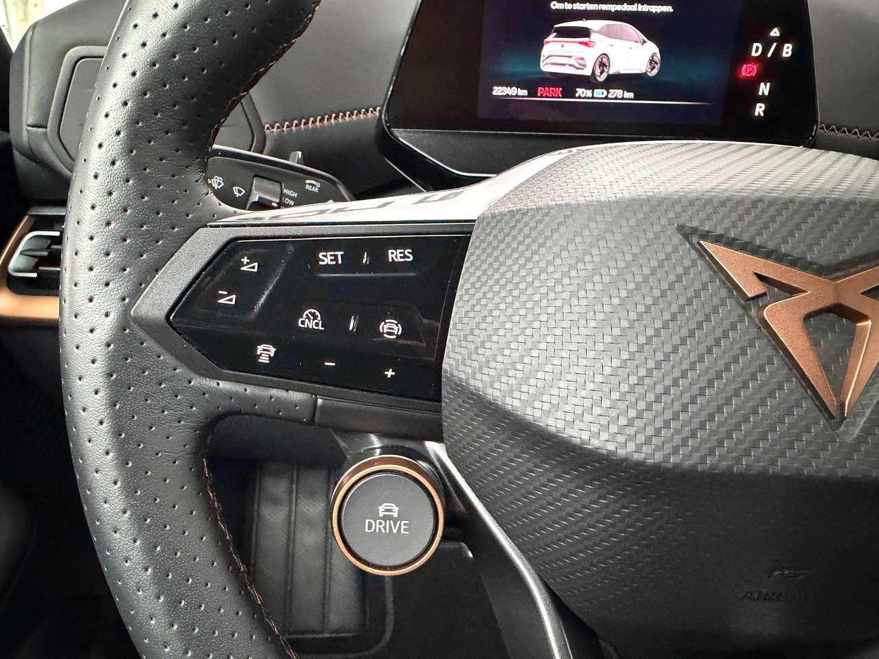 CUPRA Born Born 60/63kWh eBoost 170KW SOH100% 360°CAMERA*CARPLAY*DAB*NAVI*ACC*BLIS*LANE ASSIST*LED*AC2ZONE — foto 22 van 25