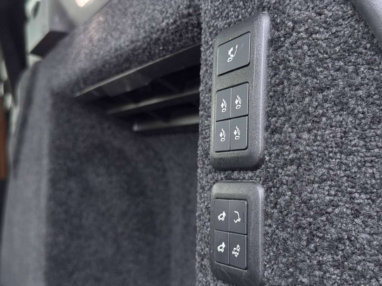 Land Rover Range Rover Range Rover 3.0 SDV6 Autobiography — foto 19 van 19