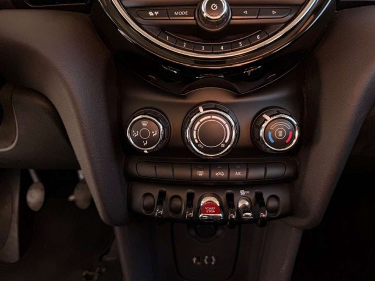MINI One BENZINE -PERFECTE STAAT — foto 15 van 18