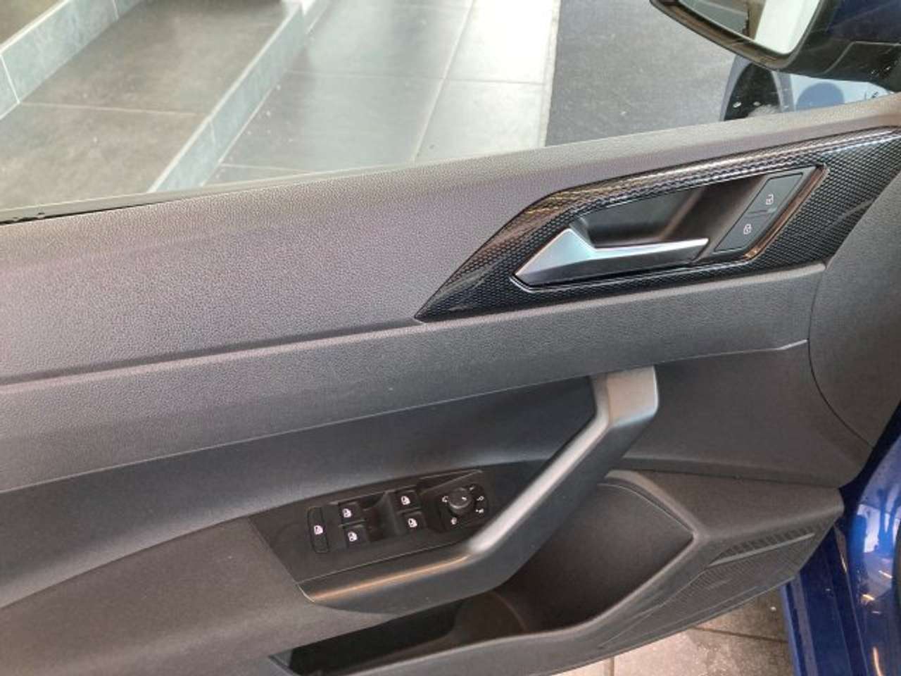 Volkswagen Polo BENZINE AUTOMAAT 42000KM!!!! — foto 16 van 19