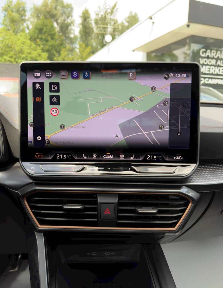 CUPRA Leon VZ ST PANO SENNHEISER CARPLAY SFEERVERLICHTING FULL OPTION — foto 13 van 20
