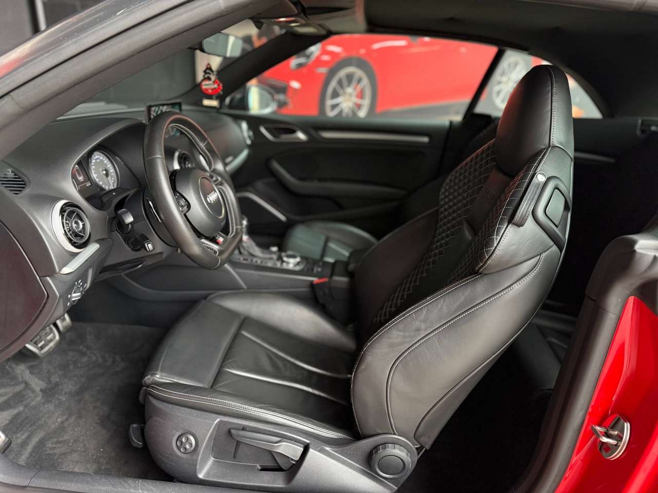 Audi S3 S3 Cabrio S tronic — foto 17 van 19