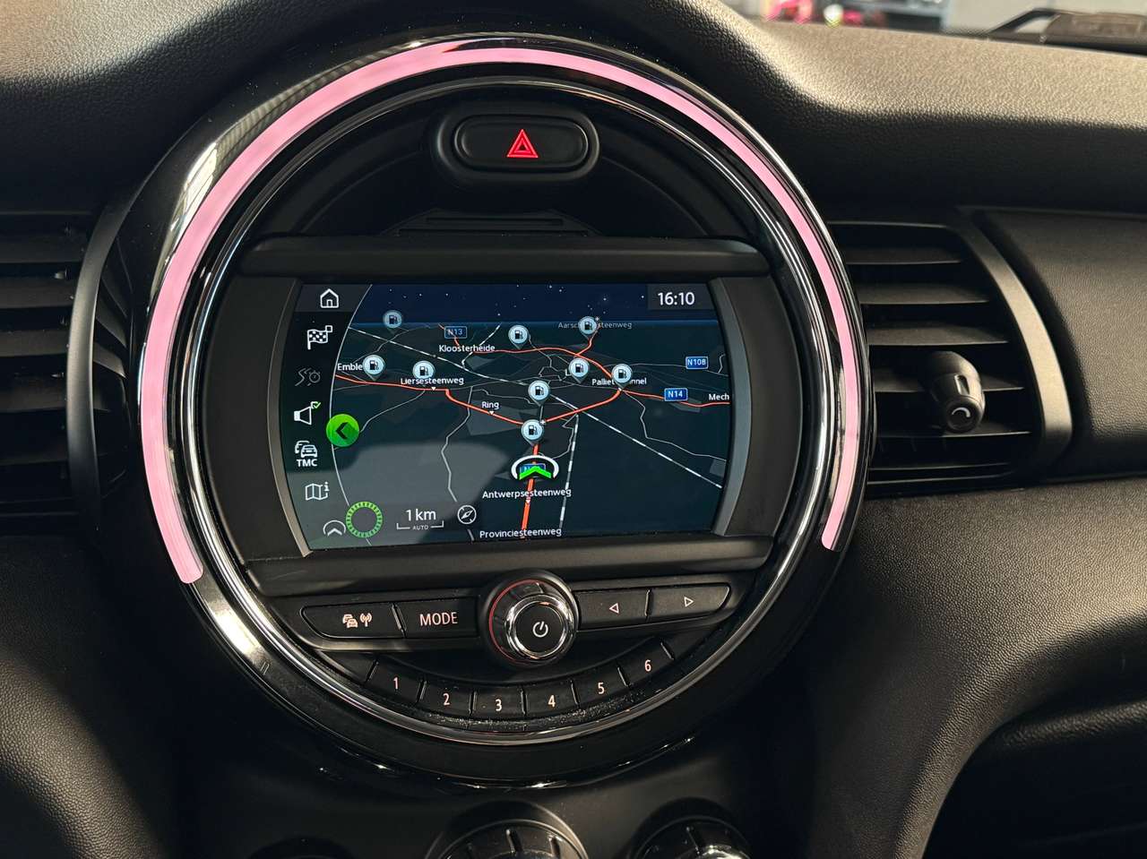 MINI One 1.5 Automaat met John Cooper velgen — foto 12 van 18