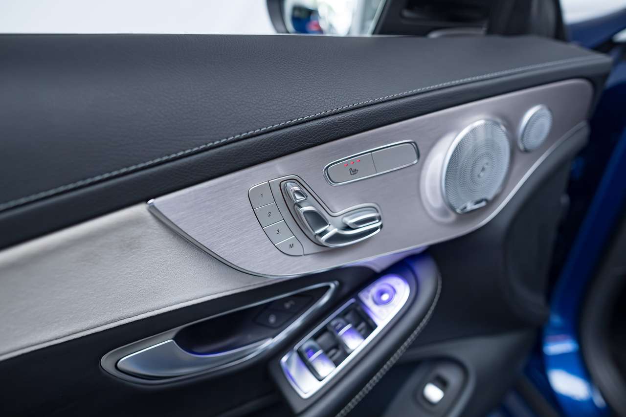 Mercedes-Benz C 63 AMG AMG C 63 S Cabrio AMG | BTW | KUIP | BURMESTER — foto 22 van 25