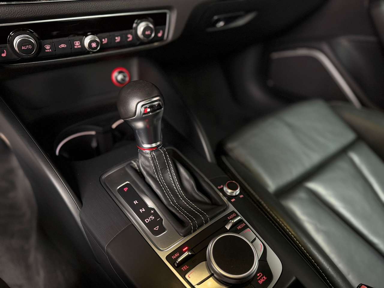Audi S3 S3 Cabrio S tronic — foto 13 van 19