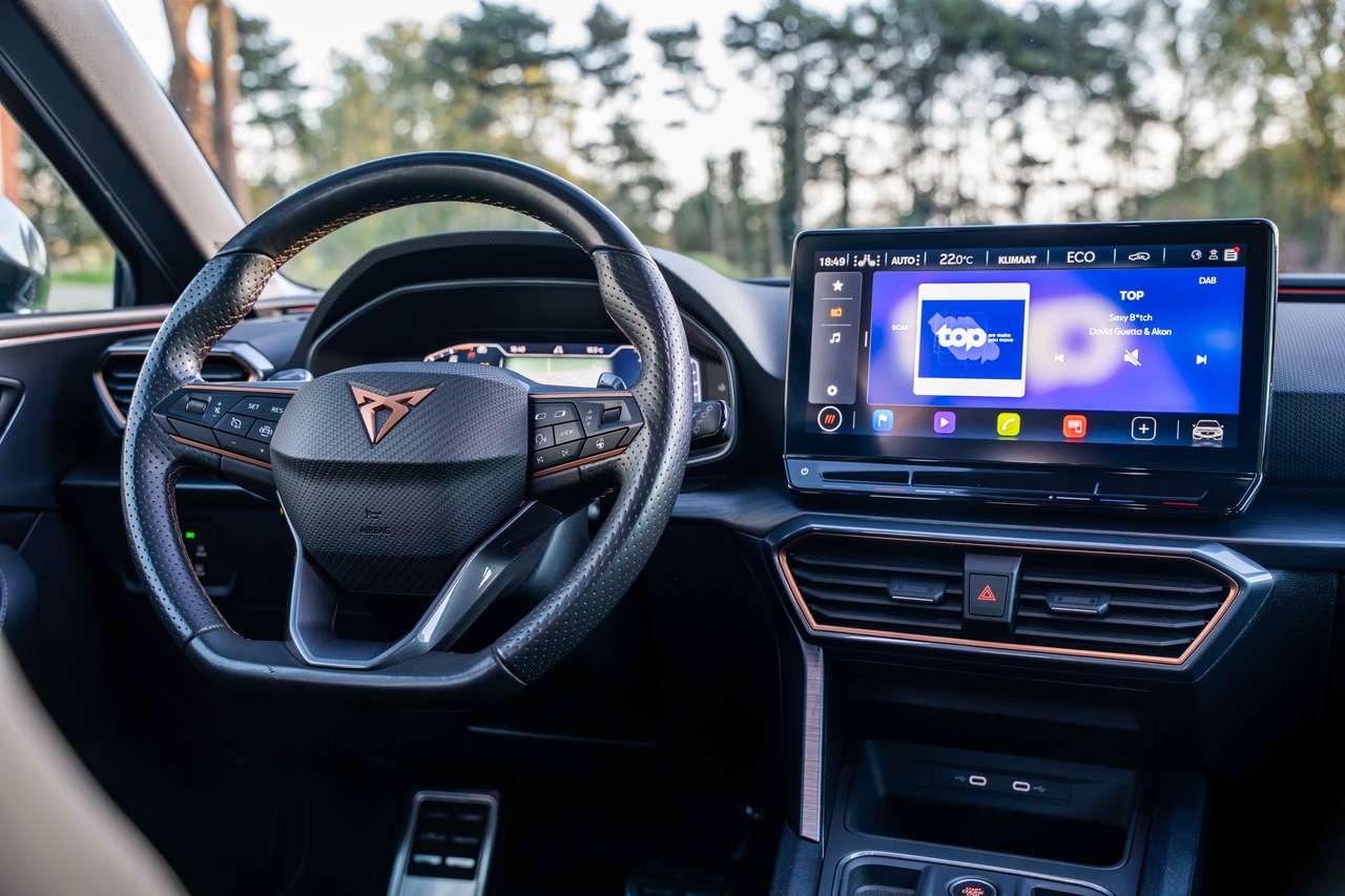 CUPRA Leon (2024) — foto 20