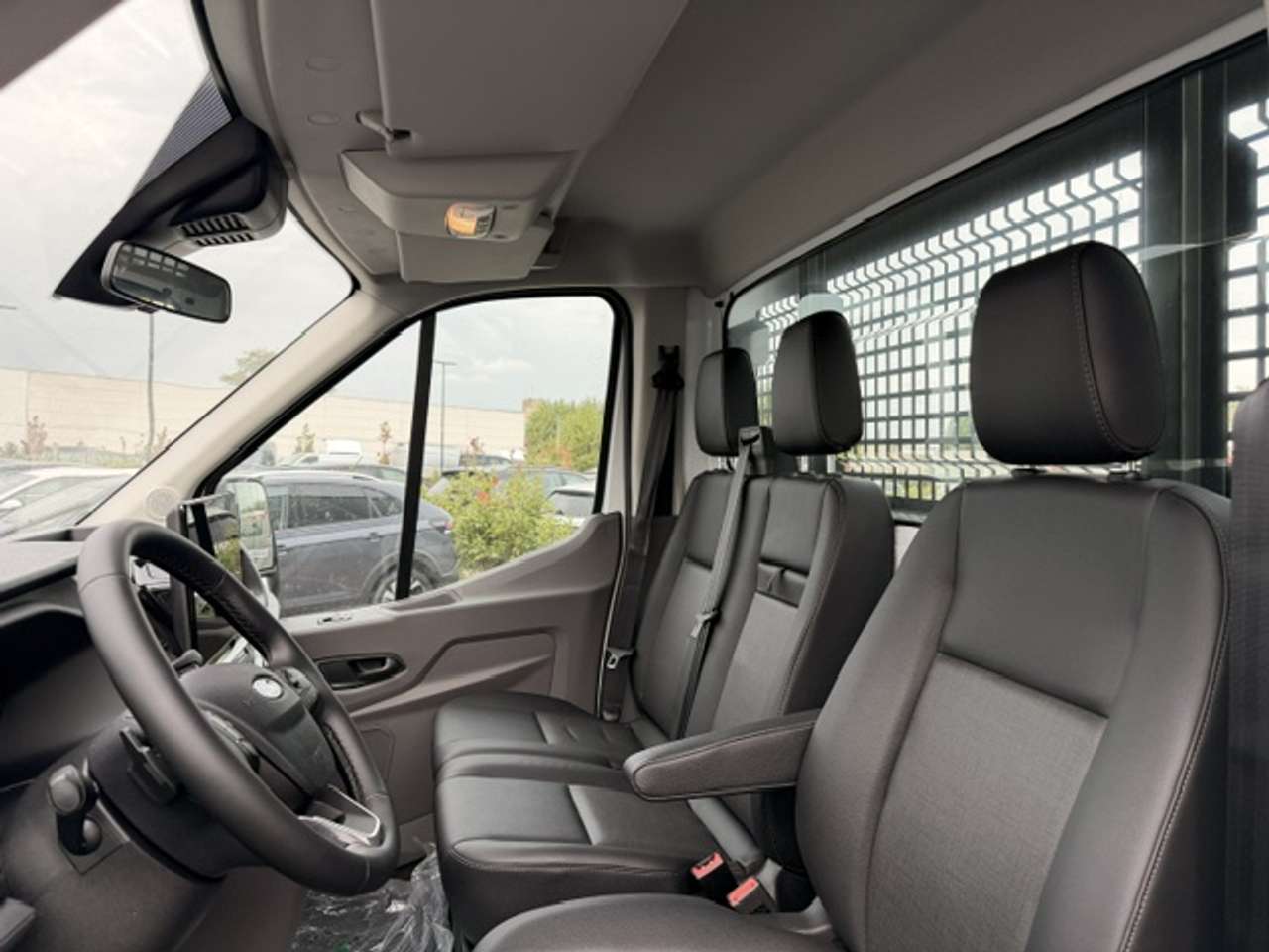 Ford Transit CHASSIS CABINE +LAADBAK 350L AUTOMAAT NIEUW 0KM 34900+BTW — foto 10 van 21