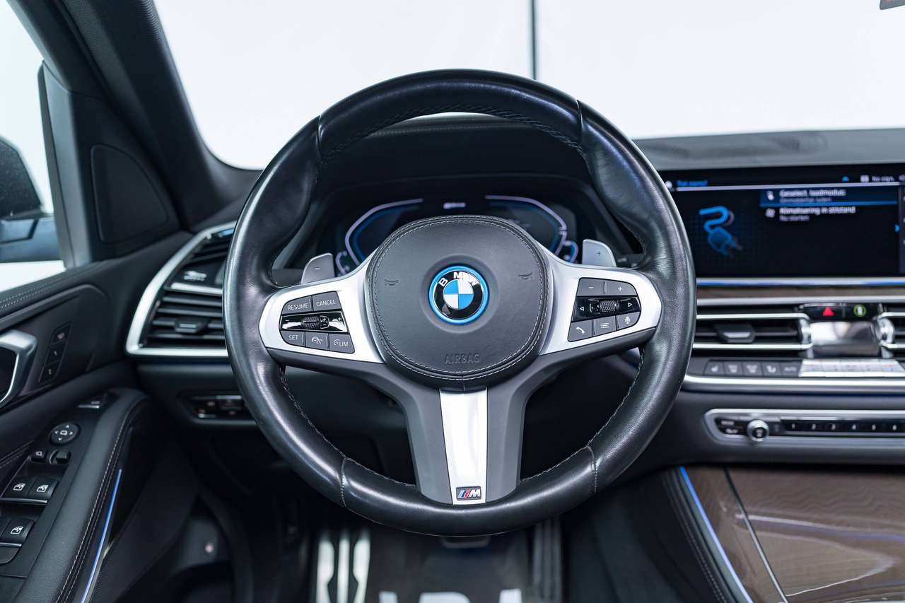 BMW X5 xDrive45e|M-SPORT|PANO|DISPLAY-KEY|HEAD-UP|ZETELVERW.|SFEERVERL.|ACC|LA|KEYLESS|GARANTIE — foto 18 van 25