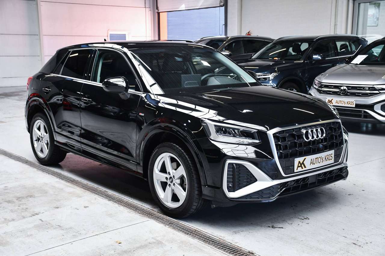 Audi Q2 Q2 35 TFSI S-Line Automaat - LEDER / NAVIGATIE / SMARTLINK / CAMERA / PDC — foto 2 van 20