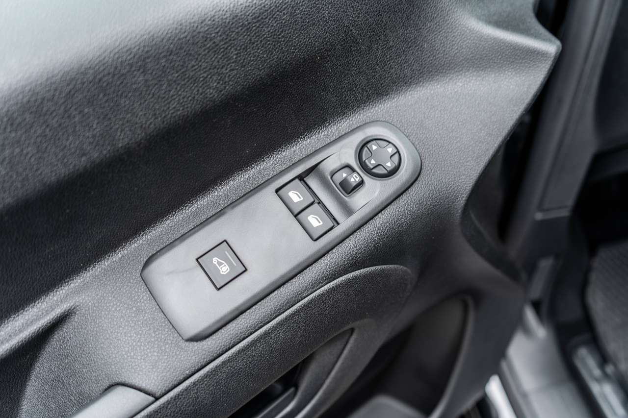 Citroen Berlingo XL 1.5HDi - Automaat - Navigatie/ Camera / LED  - 23.000 ex — foto 15 van 16