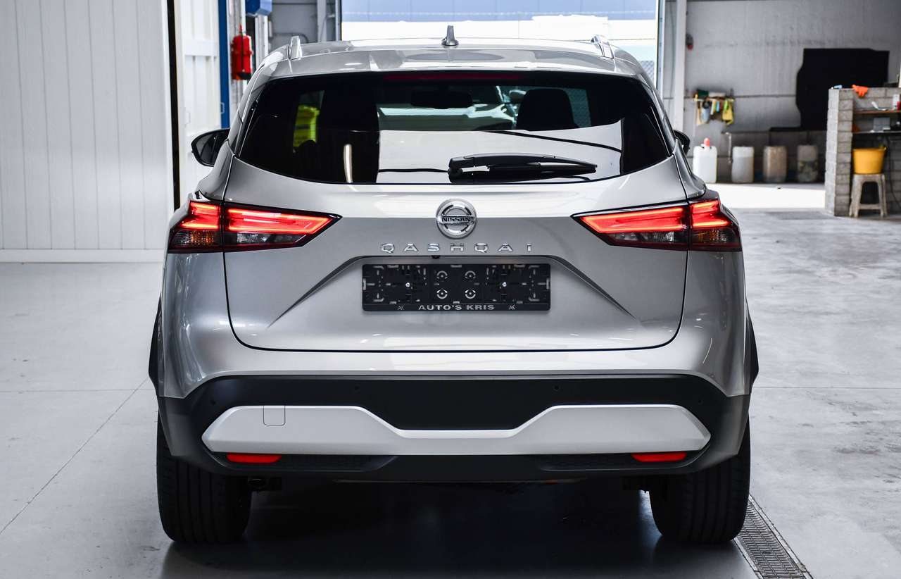 Nissan Qashqai Qashqai 1.3 DIG-T MHEV N-Connecta - NAVIGATIE / SMARTLINK / CAMERA / PANO / BLIS / ACC — foto 5 van 18
