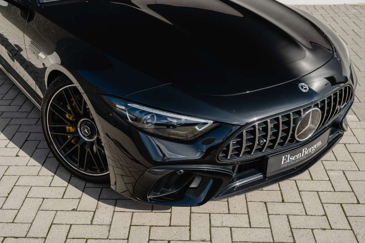 Mercedes-Benz SL 63 AMG 4-Matic+ / VOLL / Dynamic Plus Pack / Carbon Pack / Track Pace /  Burmester