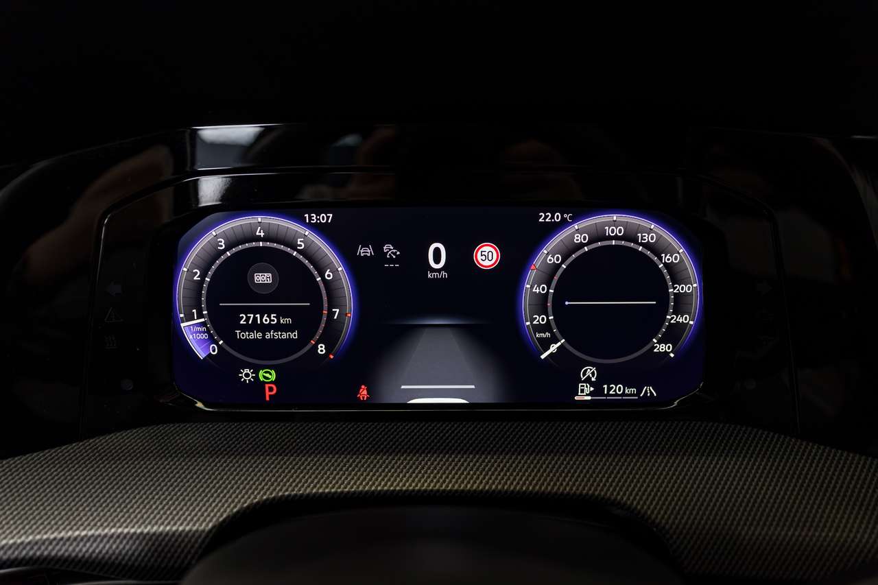 Volkswagen Golf GTI 2025|CLUBSPORT|H&K|PANO|HEAD-UP|ALCANTARA|HEATEDSEATS|KEYLESS|ACC|LA|GARANTIE| — foto 24 van 25