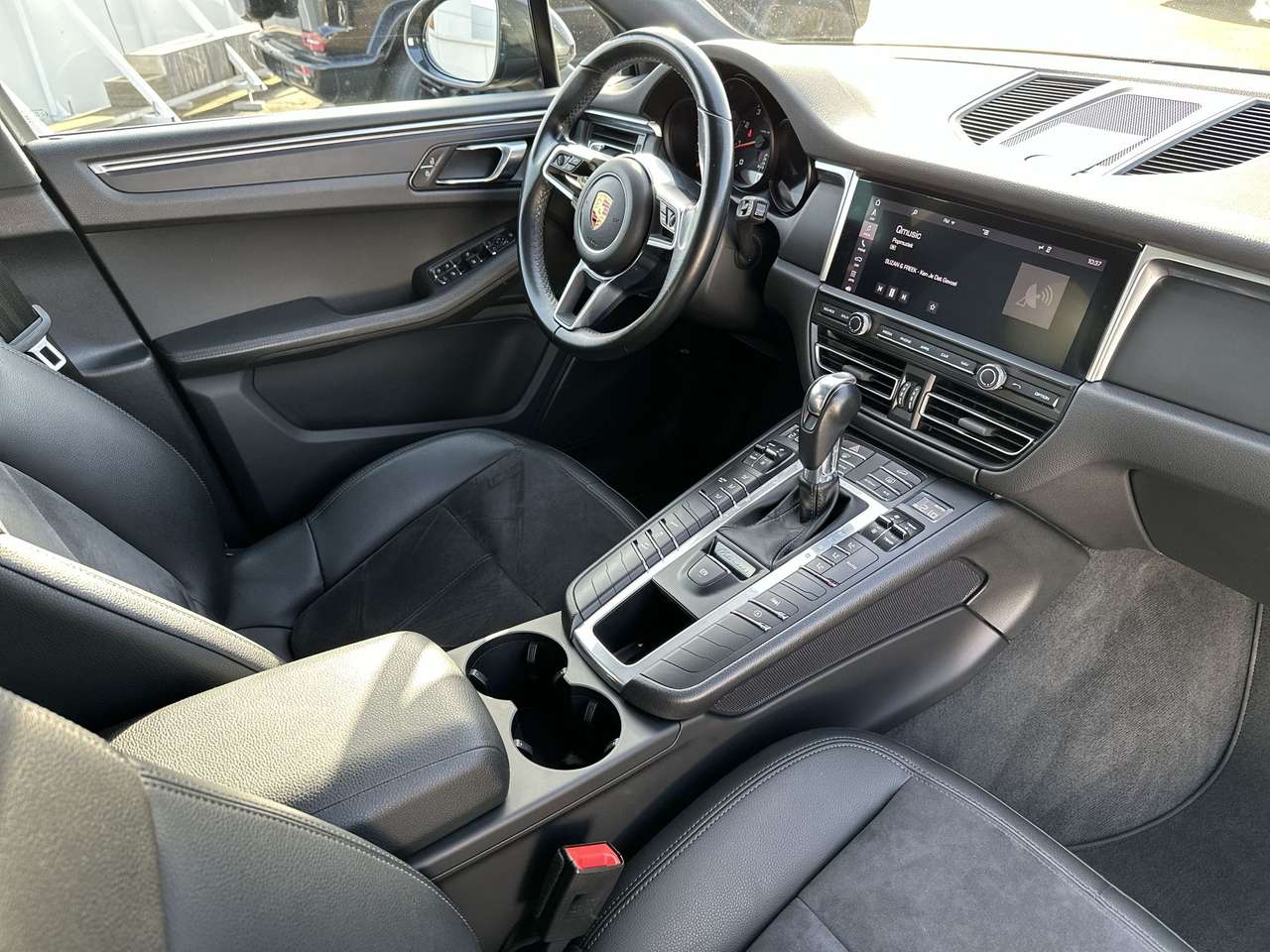 Porsche Macan Macan 2.0 Turbo PDK Pano dak 20" velgen — foto 19 van 19