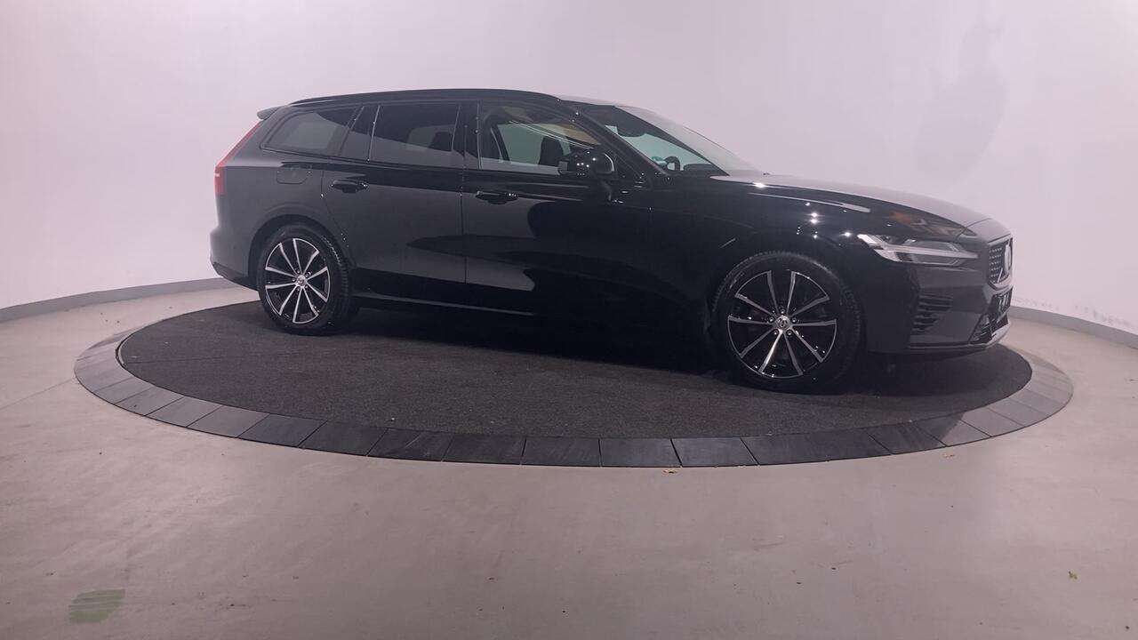 Volvo V60 T6 AWD PLUS DARK — foto 3 van 25